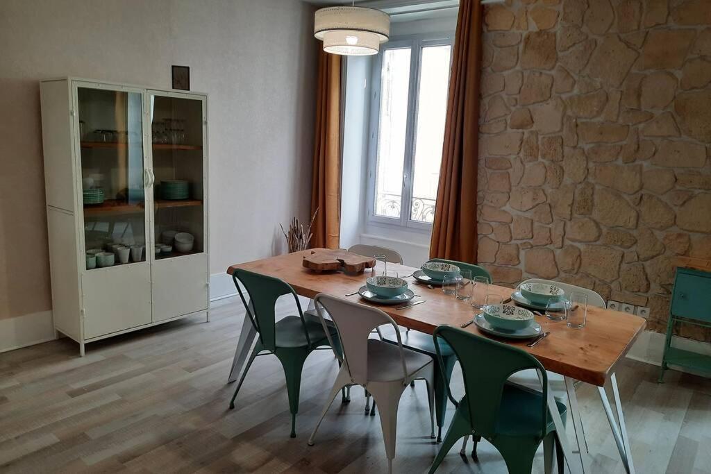 Le Liberte Apartment Aubenas Exterior photo